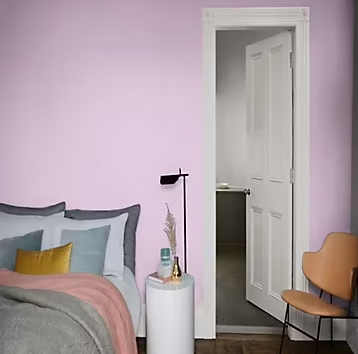 Peinture murs et boiseries Color Resist Dulux Valentine satin rose dragée 2,5L