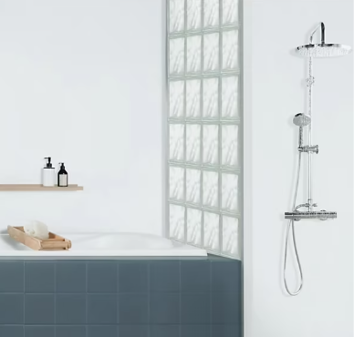 Peinture de rénovation mur de salle de bain V33 blanc satin 2L