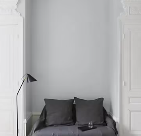 Peinture multisupport murs, plafonds et boiseries Velours de peinture gris blanc dépoli Libéron 2,5L