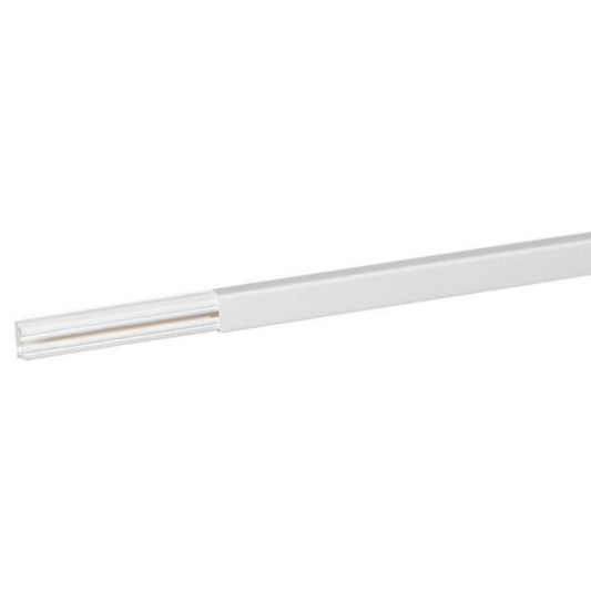 DLPLUS NF pure white molding without partition L. 2.10 m W. 20 mm 7 cables 2.5²