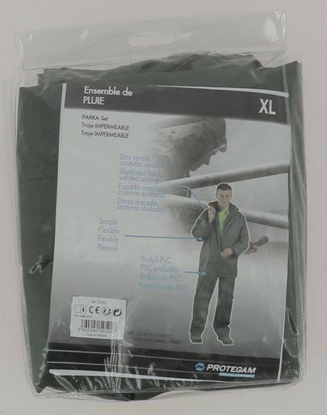 Green rain jacket and pants set size XL