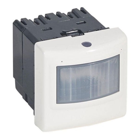 NF MOSAIC® 2 infrared switch in smooth white PVC, 120° detection field