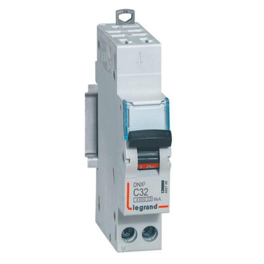 DNX auto circuit breaker 32A 4.5kA