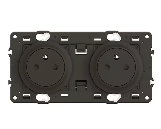 Double prise de courant Legrand Céliane avec terre précablée noire sans plaque